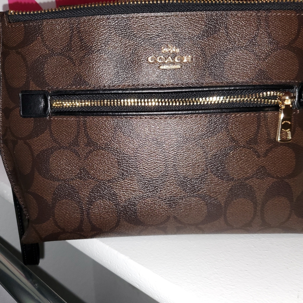 Rowan Pouch In Signature Canvas